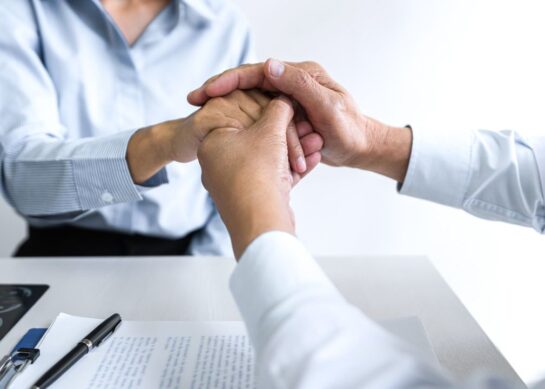 La importancia de las reseñas de pacientes en la construcción de la confianza