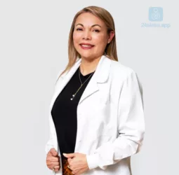 Dra. Yalitza Carrizales