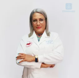 Dra. Francis Hernández