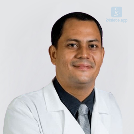 Dr. Sael  González