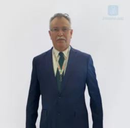 Dr. Damaso  Vásquez