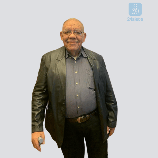 Dr. Juan Félix  García