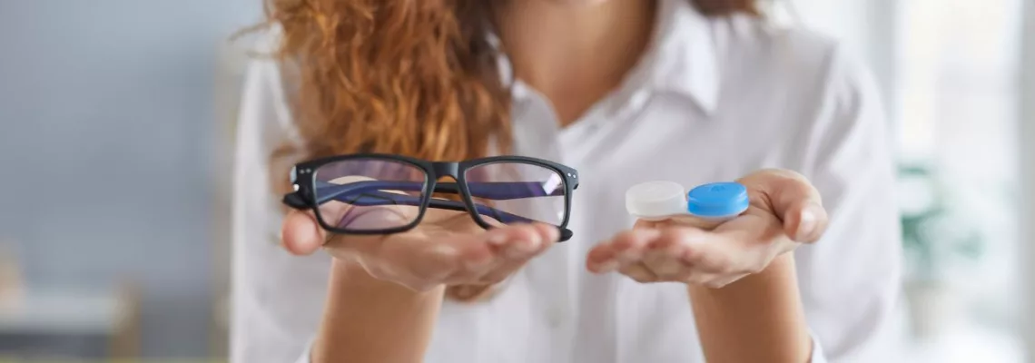 Lentes de Contacto vs. Gafas: Pros y Contras