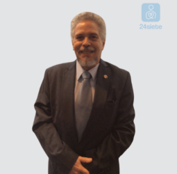 Dr. Danilo  Martínez