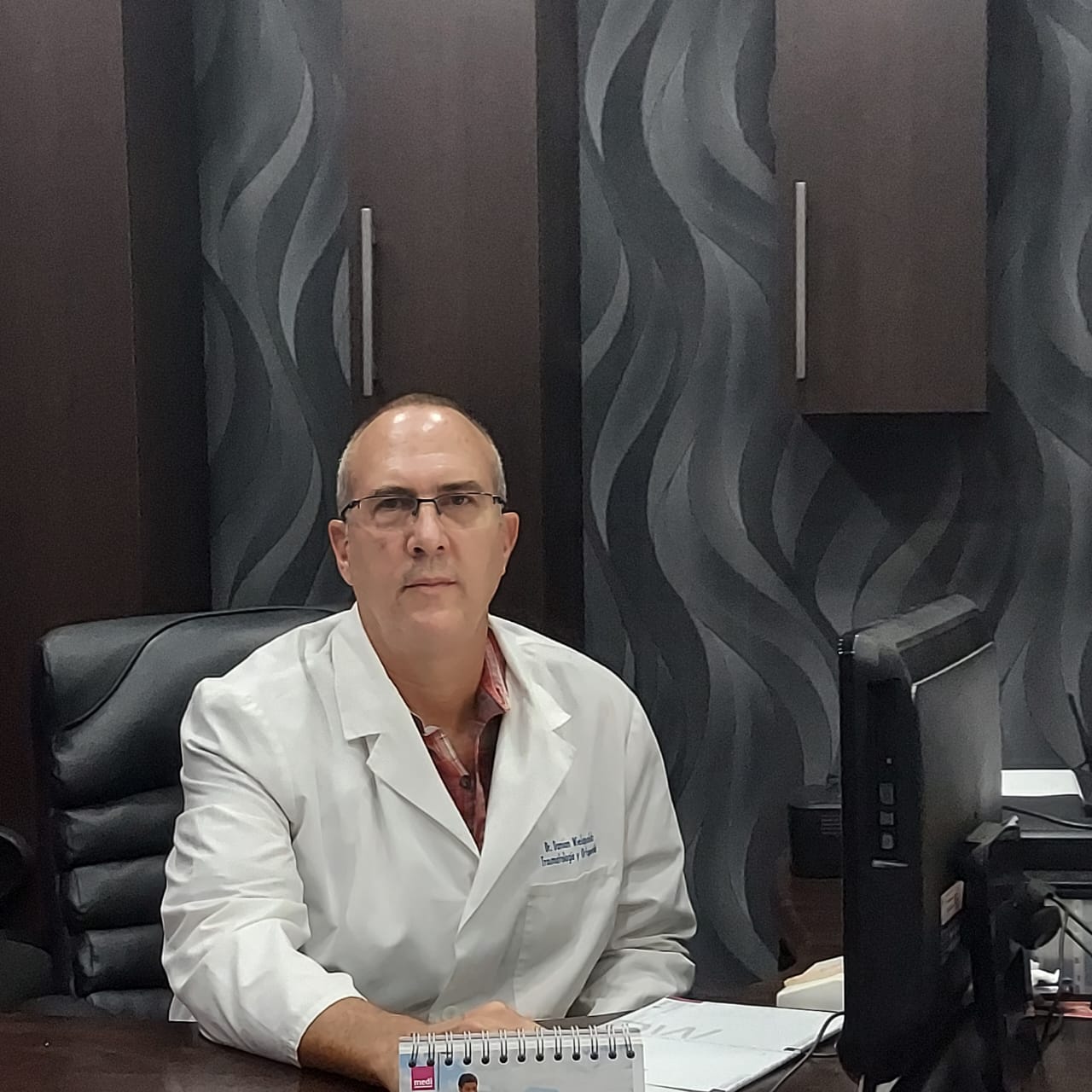 Dr. Damian Wielopolski