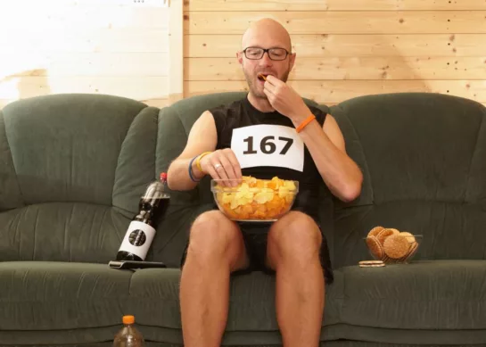 Cuidados al hacer deporte después de los excesos de Navidad: Consejos para evitar lesiones.