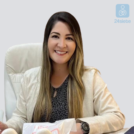 Dra. Cynthia  Génova