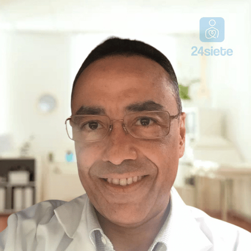 Dr. Alejandro  Cordero