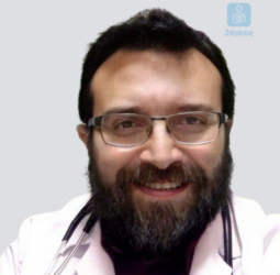 Dr. Juan  Chaar