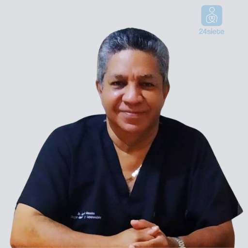 Dr. José  González