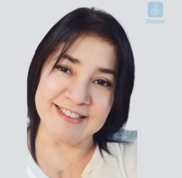 Dra. Albeira  Mujica Campos