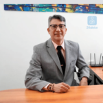 Dr. Lisandro Niño  Dávila