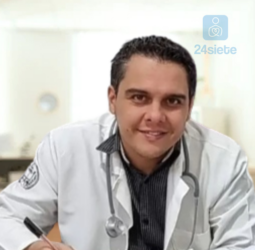 Dr. Juan Carlos  Adarmes