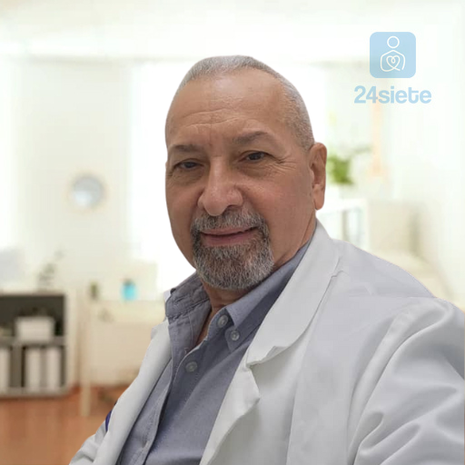 Dr. Oscar Farias Sánchez