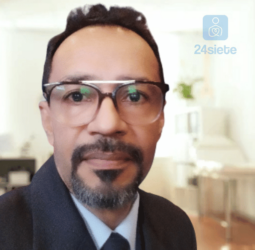 Dr. Enrique Ramón Vera León