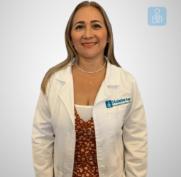 Dra. Claudia Álvarez Gómez