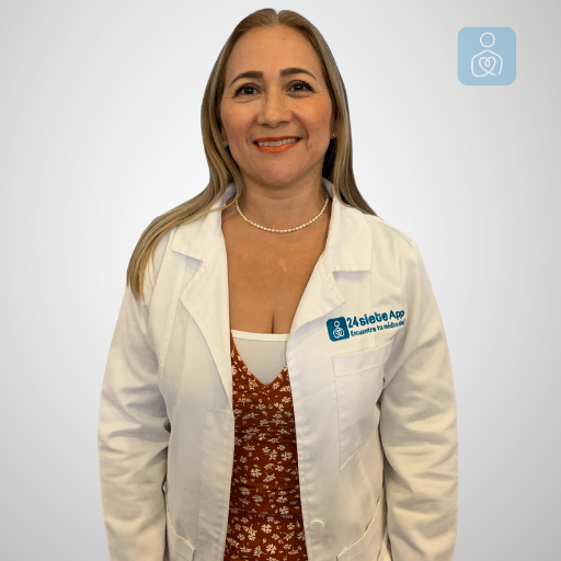 Dra. Claudia Álvarez Gómez