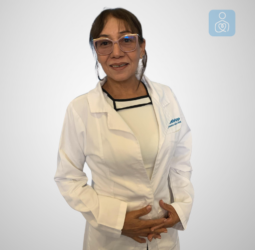 Dra. Crisley Villanueva