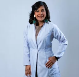 Dra. Valeria González