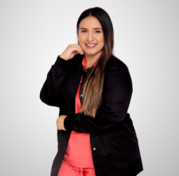 Dra. Erika Velásquez