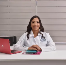 Dra. Yexubeth  Paredes