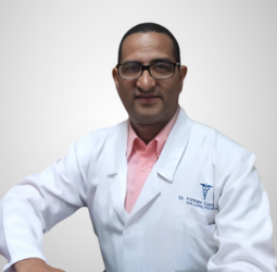Dr. Yonmer García
